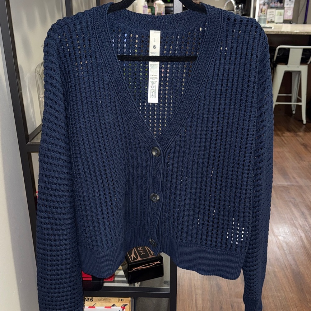 Cotton Crochet Mesh Relaxed-Fit Cardigan - Picture 5 of 9